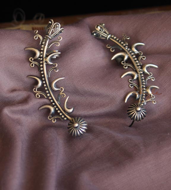 Moh Quirky Intricate Earcuff