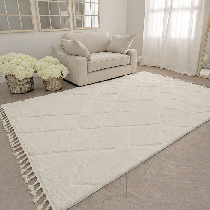 Adira Vanilla Shaggy Tasselled Geometric Rug Textiles