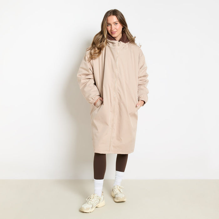 Adults Water Resistant Sherpa Drying Robe - Beige 🇬🇧
