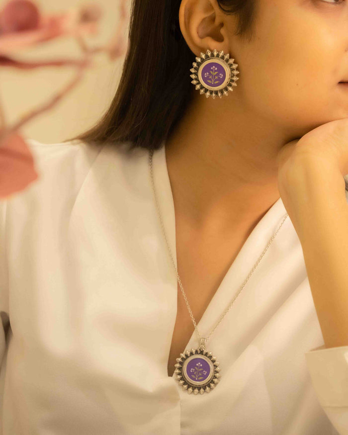 Adya Floral Painted Intricate Necklace Set