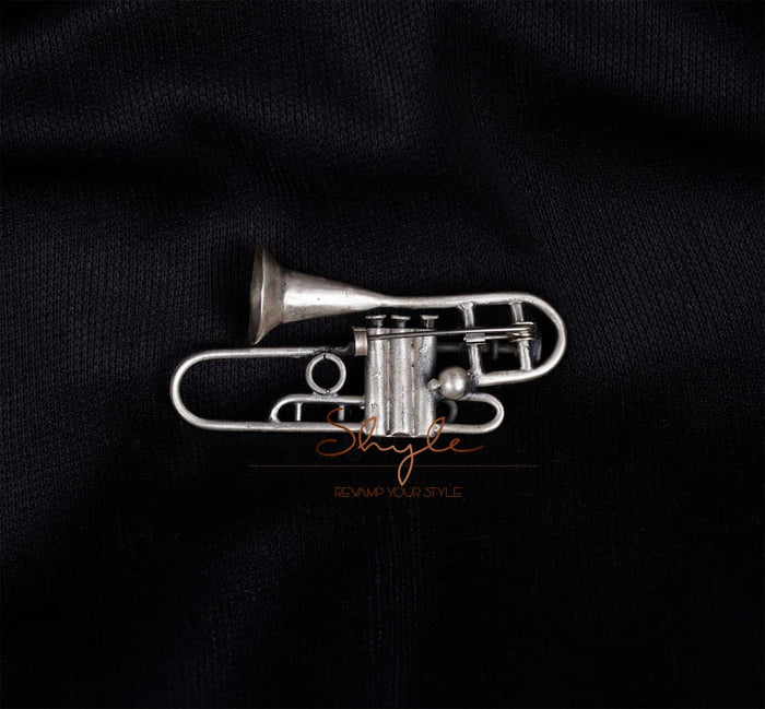 Anvaya Statement Trumphet Brooch back