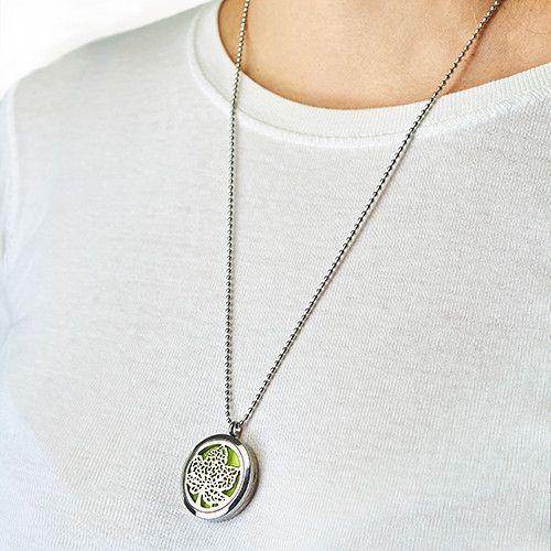 Aromatherapy Diffuser Necklace - Four Leaf Clover 30mm 🇬🇧
