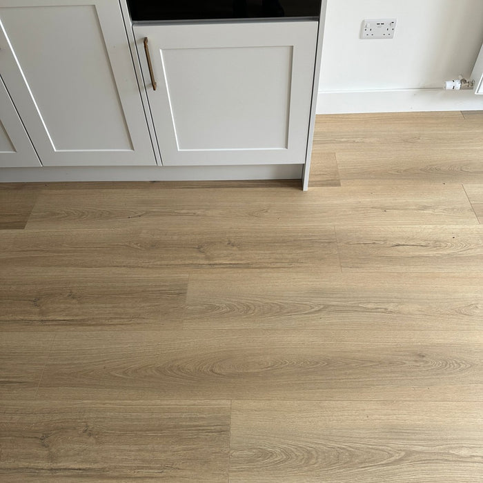Baum Aqua Plus Classic Oak Long Plank 12mm - Wood Floor Store
