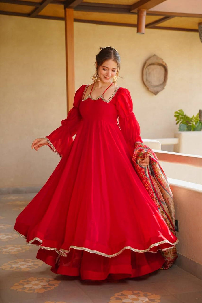Brainstorming similar traditional outfit styles