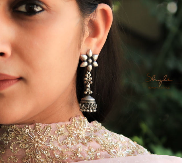 Dulari Flower Motif Ghughri Jhumki model