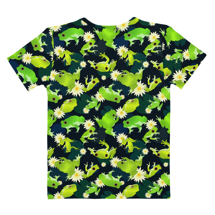 Kero-kero kawaii t-shirt in green with webbed-toed frogs and white lotus blossoms