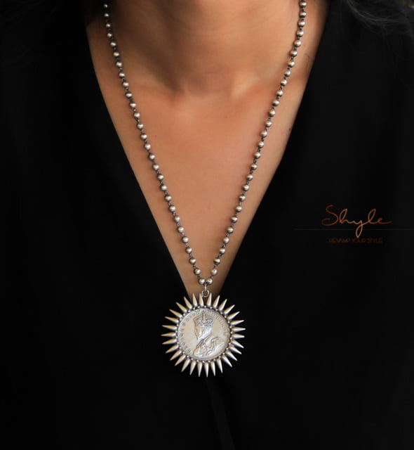 Mizoya King George Chakra Ball Necklace