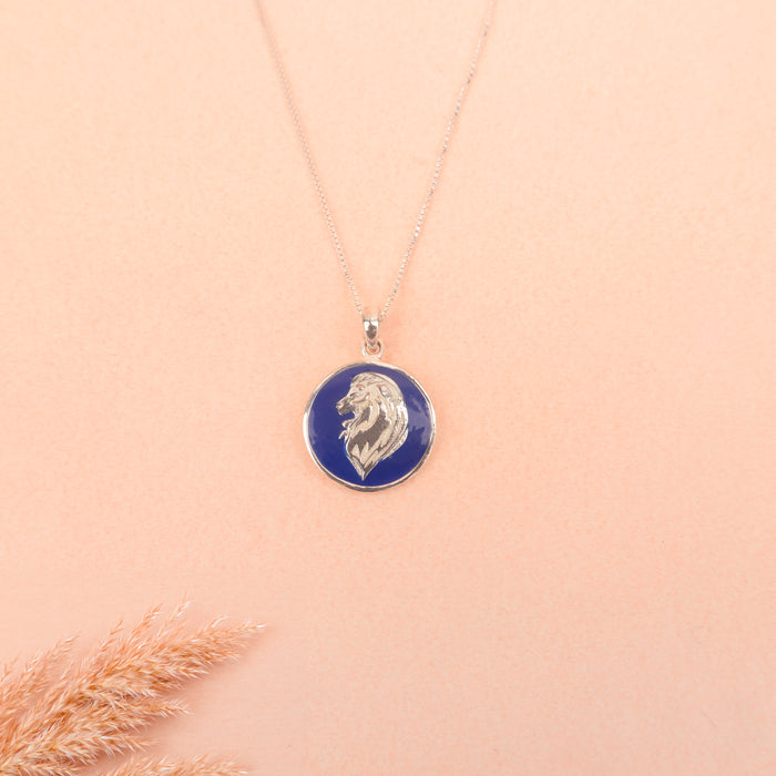 Mizoya Lion Crest Necklace Set