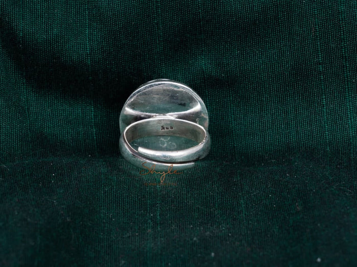 Moh Daana Art Embossed Ring