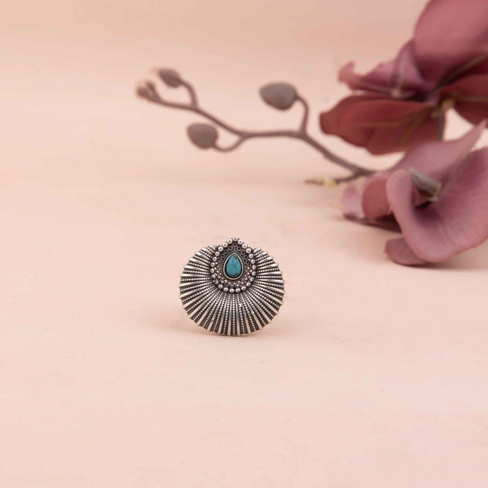 Moh Intricate Sea Shell Ring