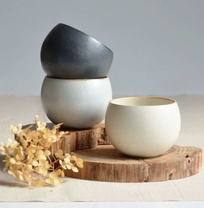 SHIKIKA - Korokoro Round Yunomi Cup - Charcoal Black (LAST UNIT)