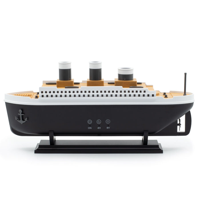 Ship Model Puff Effect Aroma Diffuser with Colour-Changing LED 🇬🇧