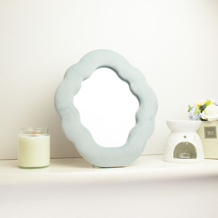 Soft Squiggly Mirror – Cloud – Cloud Blue (28x24x2.3cm) 🇬🇧