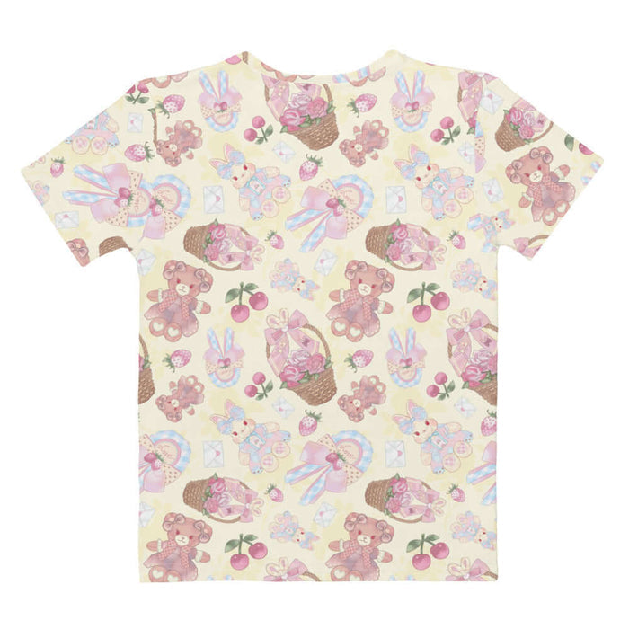 Sweet Teddy kawaii t-shirt in pastel with rose baskets and cherries