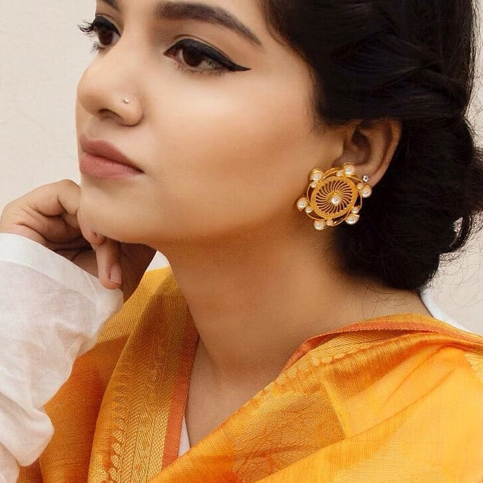 Tattva Chakra Kundan Studs